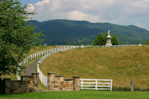 Confederatesoldiermonument-def-001_up_medium