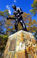 Johnhenrymonument-sjs_up_medium