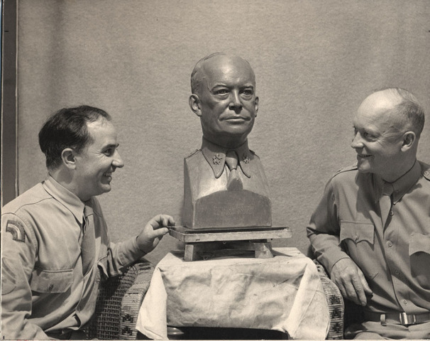 Eisenhower_and_bust_standard