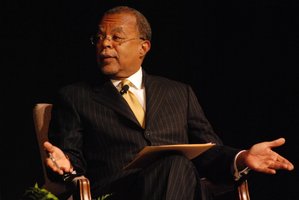 Henry_louis_gates_jr_medium