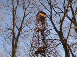 Tick_ridge_fire_tower_medium