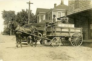 Farmwagon_jacksoncounty1910_medium