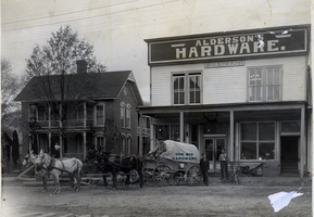 Summmersville_aldersonhardware_1912_medium