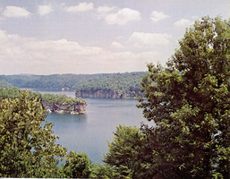 Summmersville_lake_longpoint_1982_medium